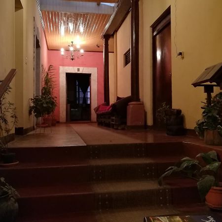 Hotel Casa Кетцалтенанго Екстериор снимка